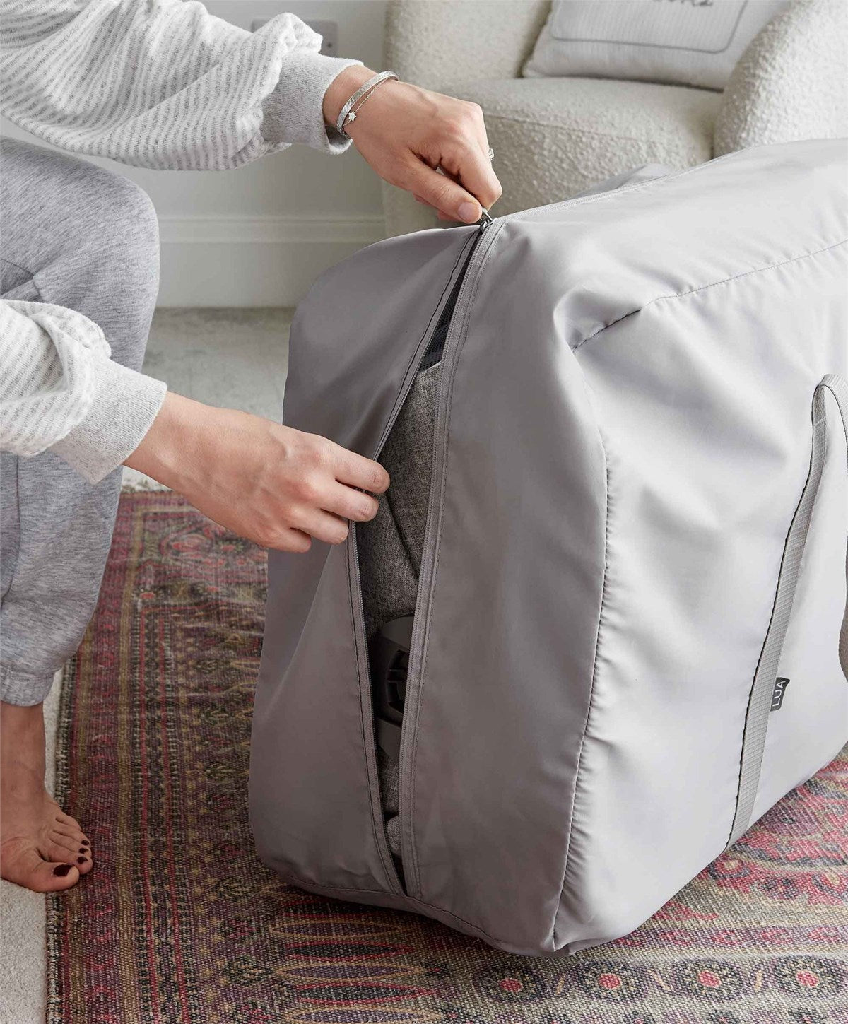 Mamas & Papas Lua Bedside Crib & Mattress Protector Bundle, Grey