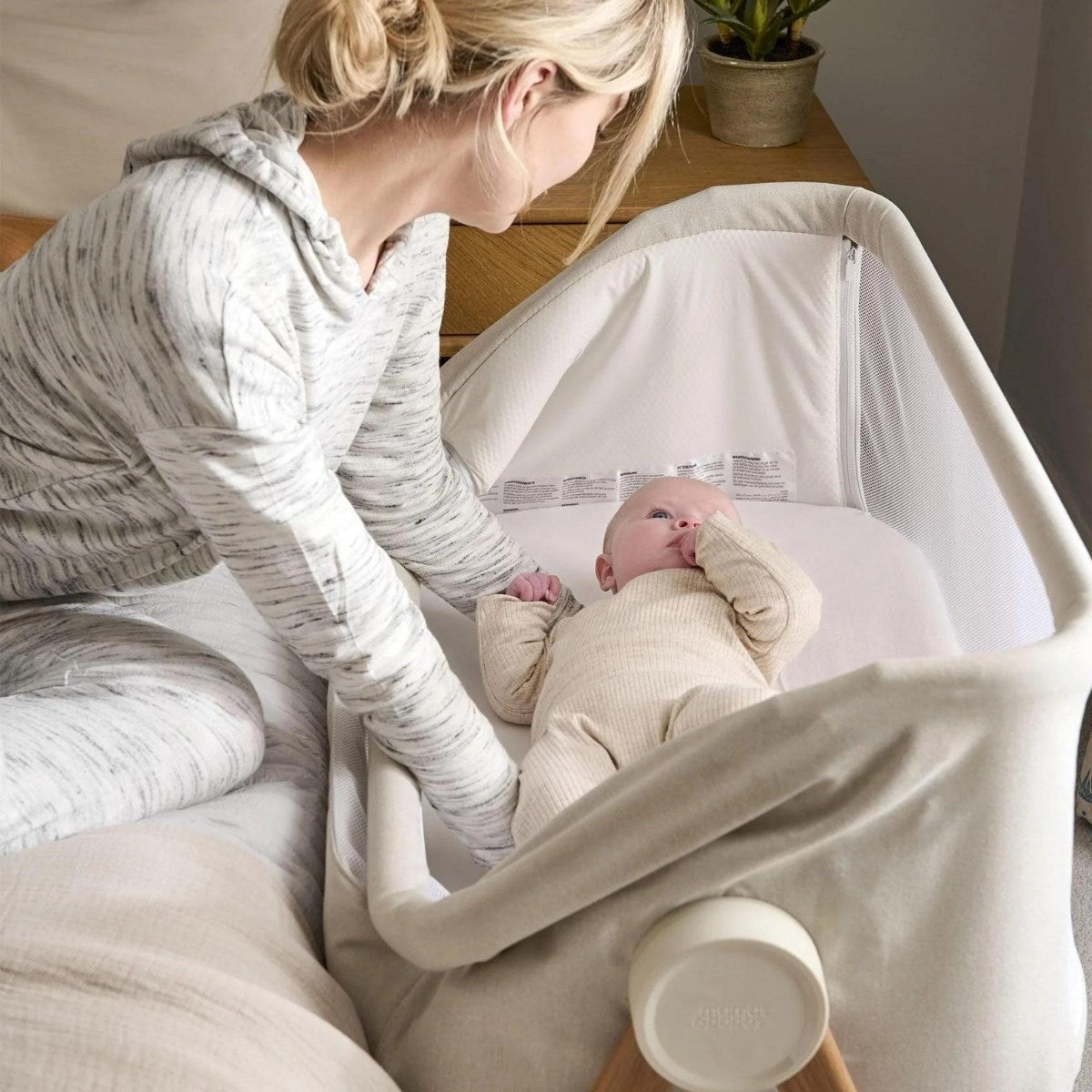 Mamas & Papas Lua Bedside Crib & Mattress Protector Bundle, Fawn