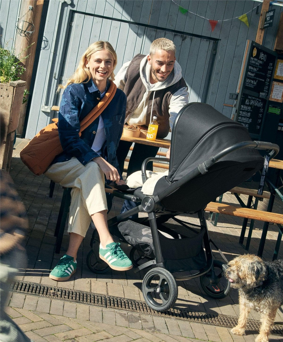 Mamas & Papas Vardo Essential Travel & Nursery Bundle, Noir