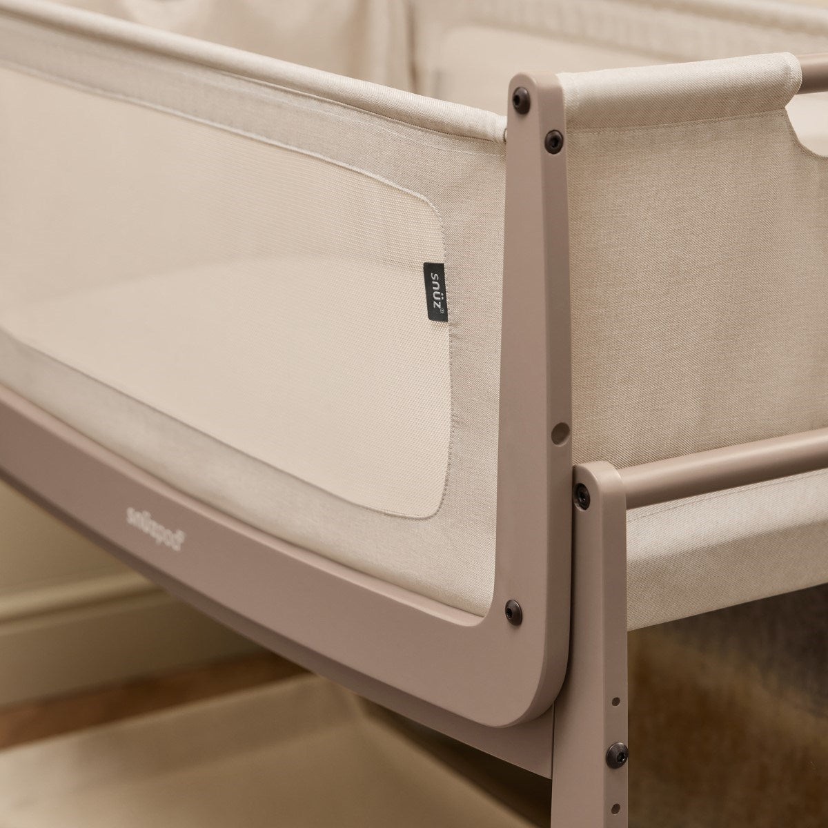 Snuz Snuzpod5 Bedside Crib