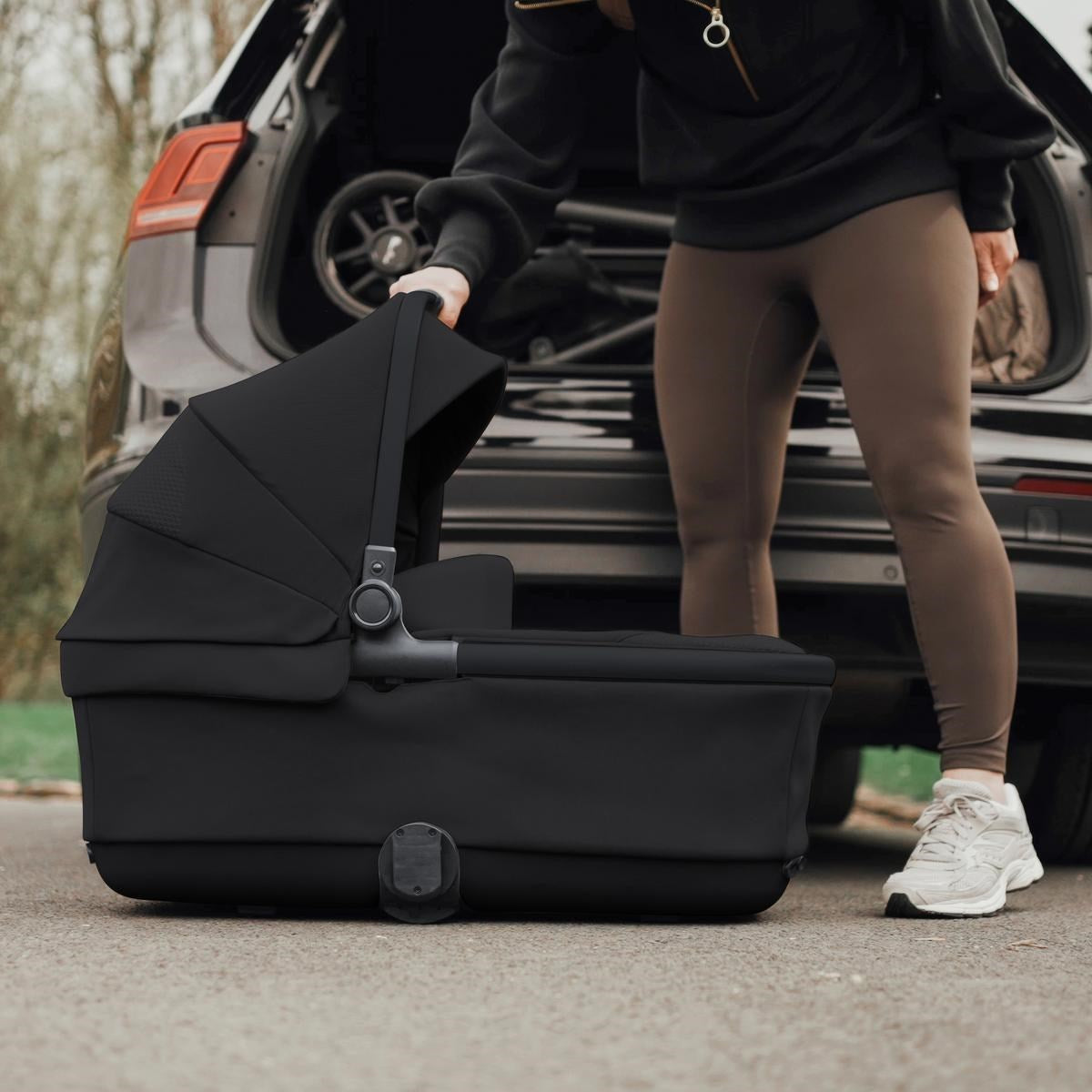 Silver Cross Reef 2 Travel System + Base Bundle, Space