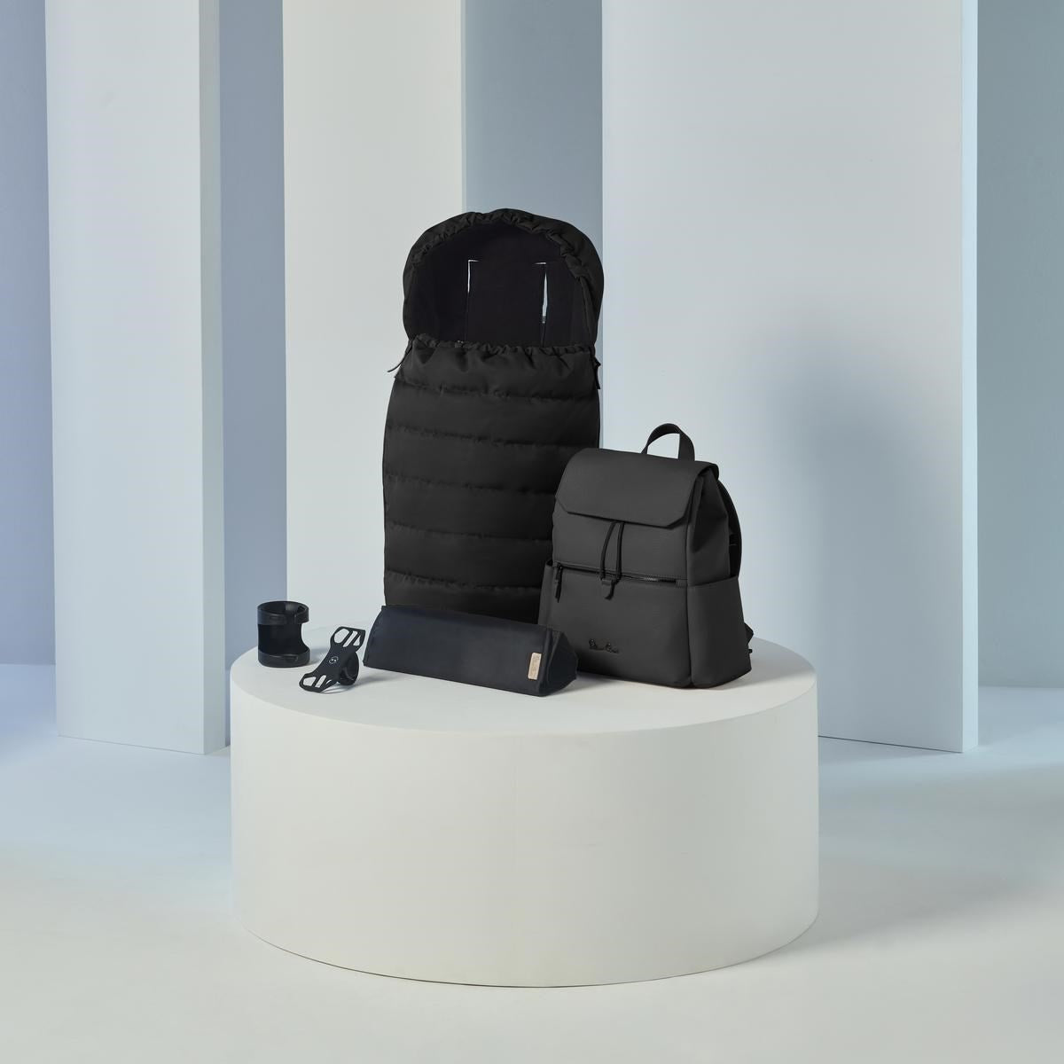 Silver Cross Reef 2 Travel System + Base Bundle, Space