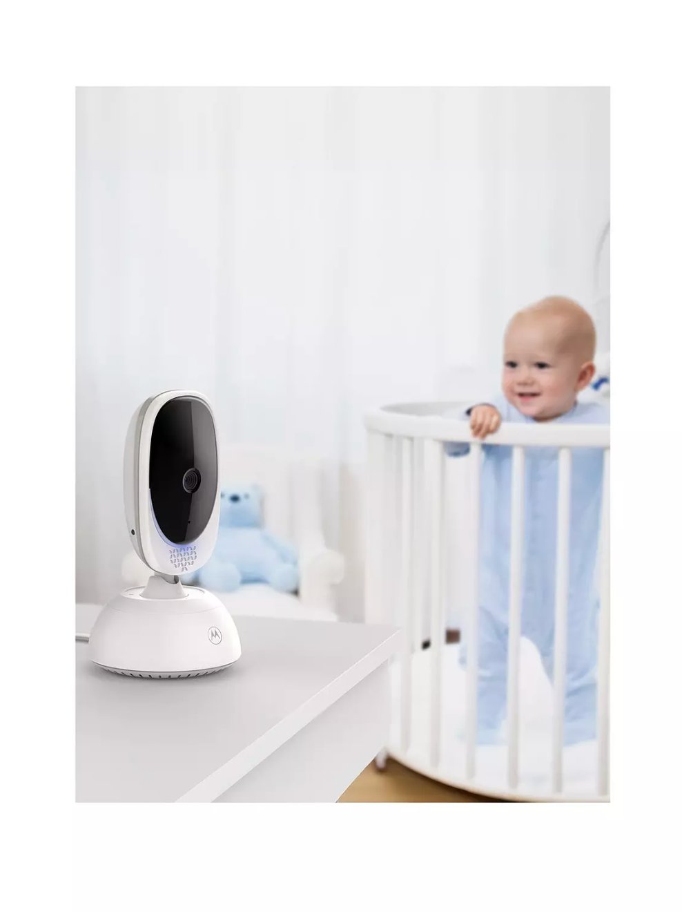 Motorola VM75 5" Video Baby Monitor with Remote Pan