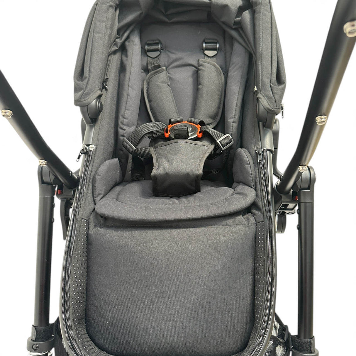 Out 'n' About V6 Switch carrycot parent facing