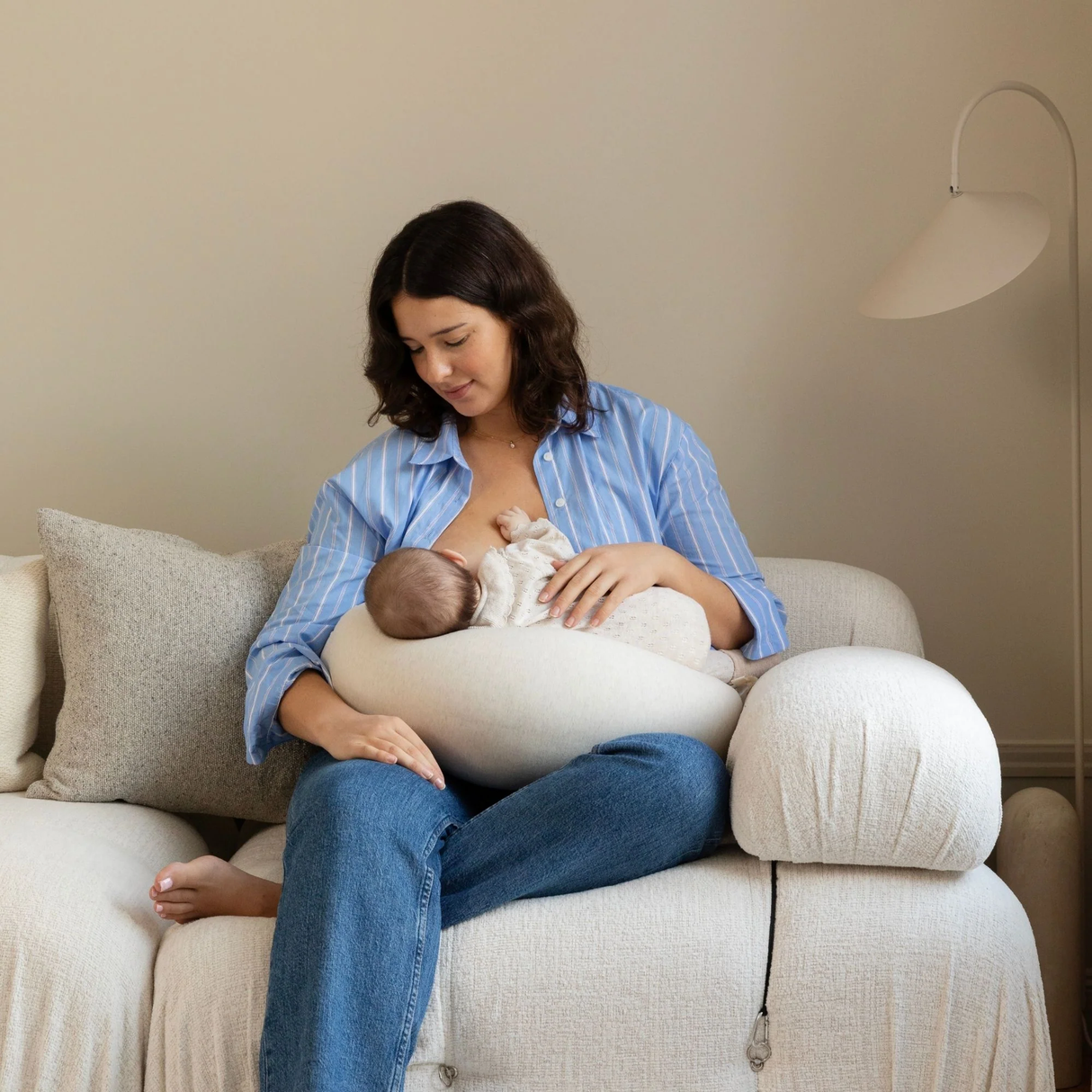 bbhugme Nursing Pillow Soft White