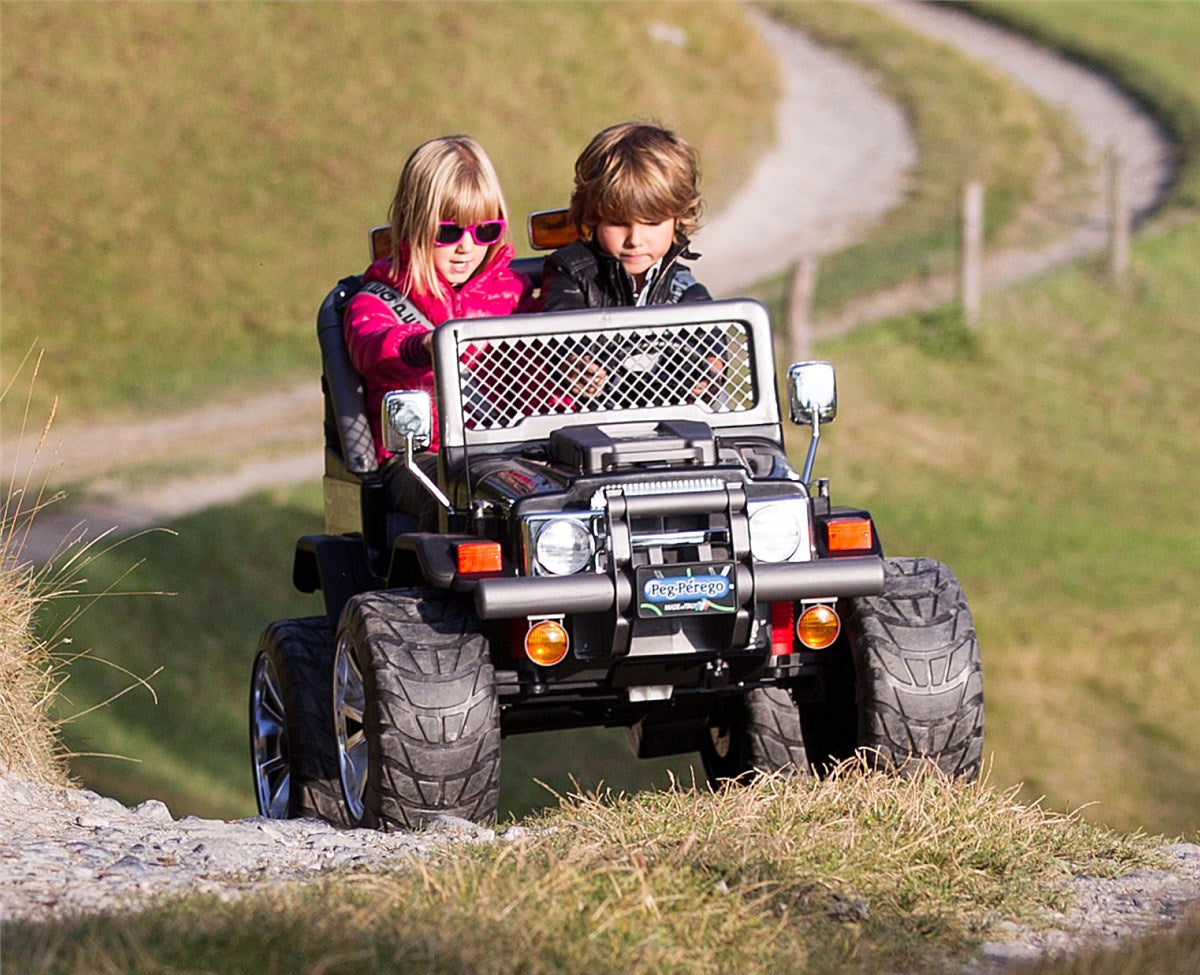 Peg Perego Gaucho Superpower 24 Volt 2 Seater Jeep