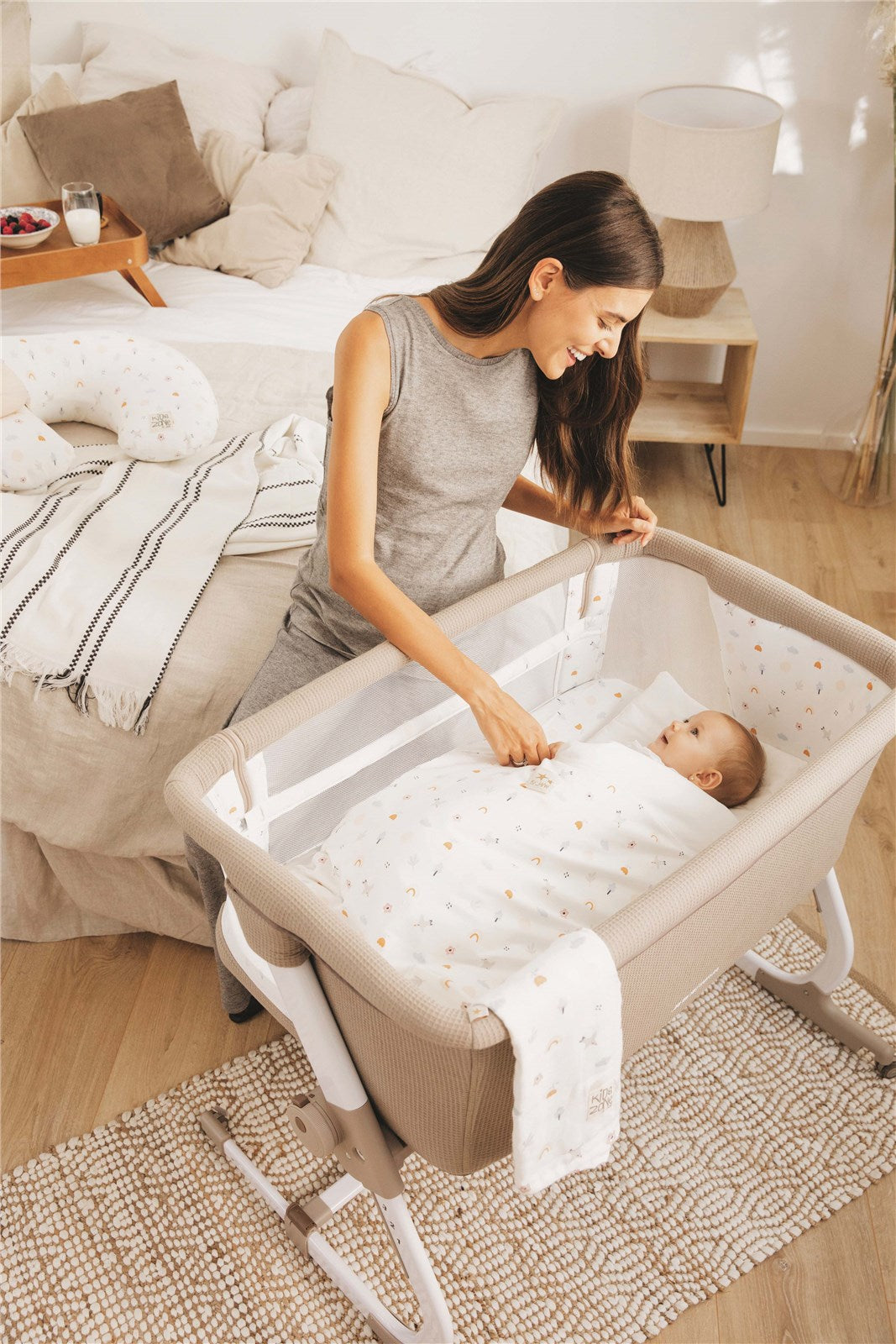 Jane Baby Side Crib + 4 Piece Bedding Set & Safety Mattress, Star