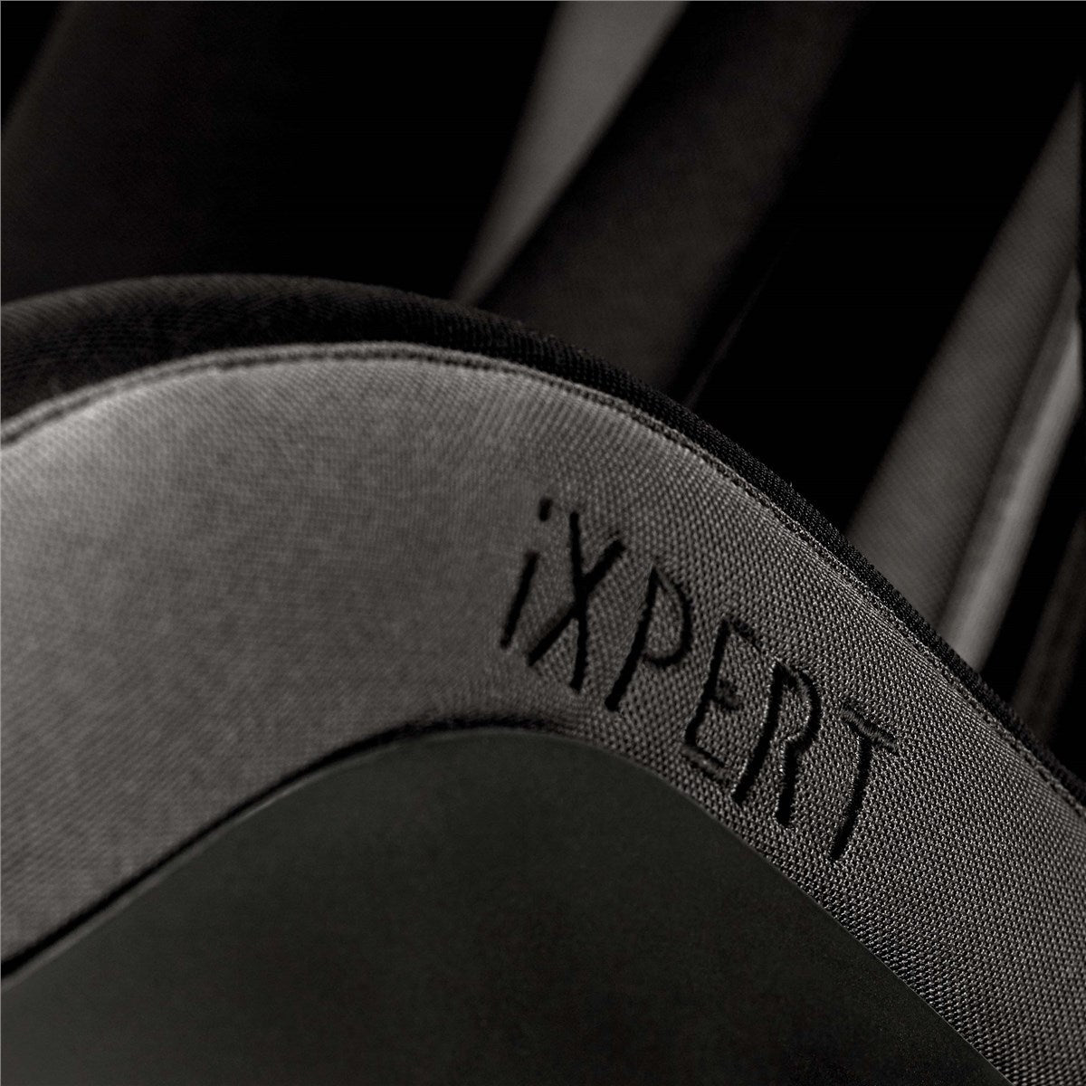 Jane iXpert Rotating i-Size Car Seat 40-105cm, 0-4 Years