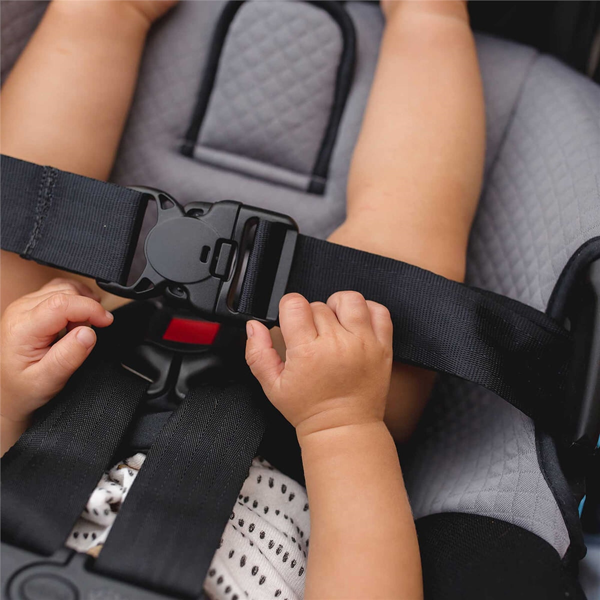 Mountain Buggy Nano Duo car seat adaptor