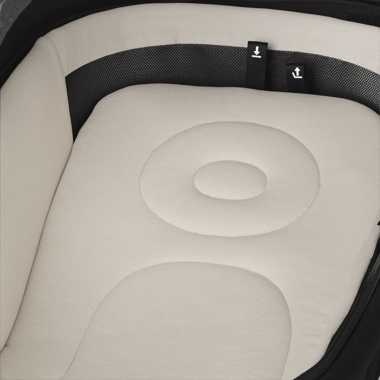 Jane Muum-4 + Sweet + Travel Carrier Car Seat, Cloud