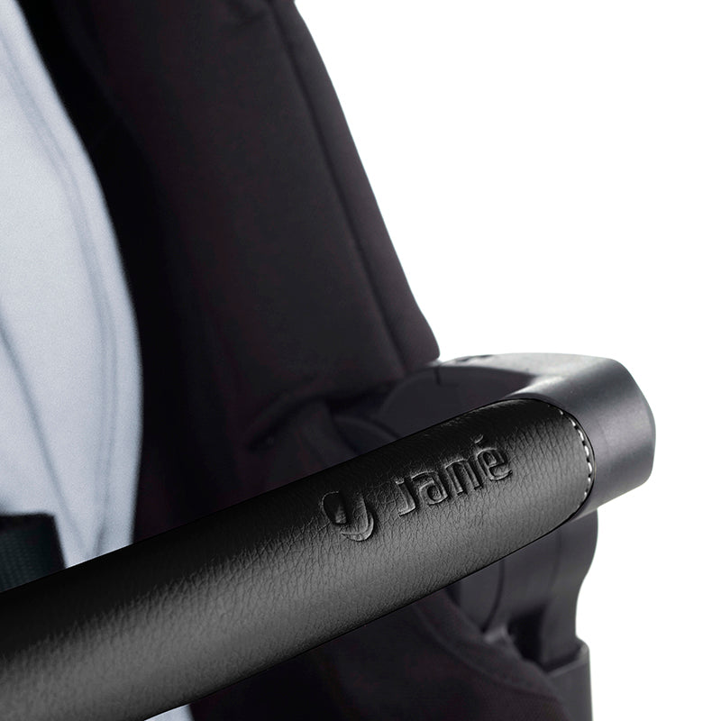 Jane Muum-4 Travel System, Seal