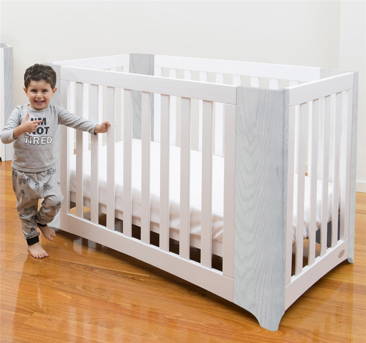 Cocoon Evoluer 4in1 Cotbed + Change Area Dresser, White / Grey