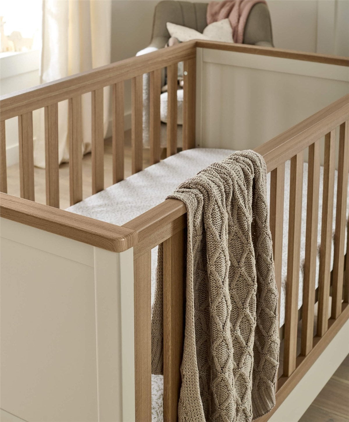 Mamas & Papas Harwell Cot Bed