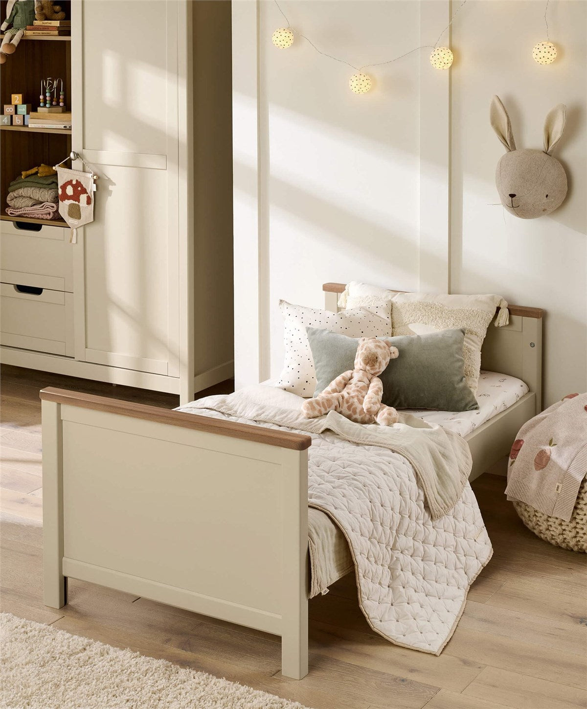 Mamas & Papas Harwell Cot Bed