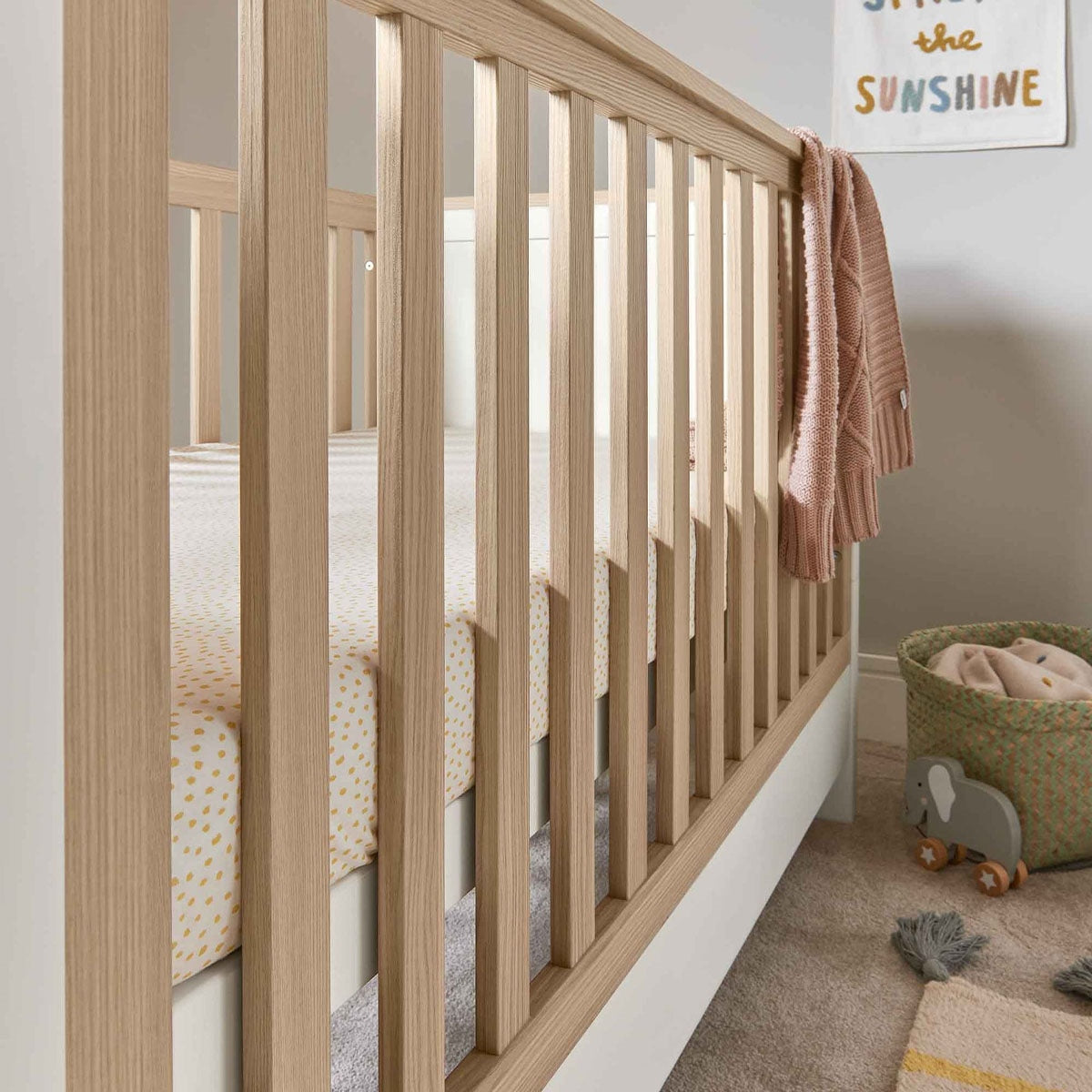 Mamas & Papas Harwell Cot Bed