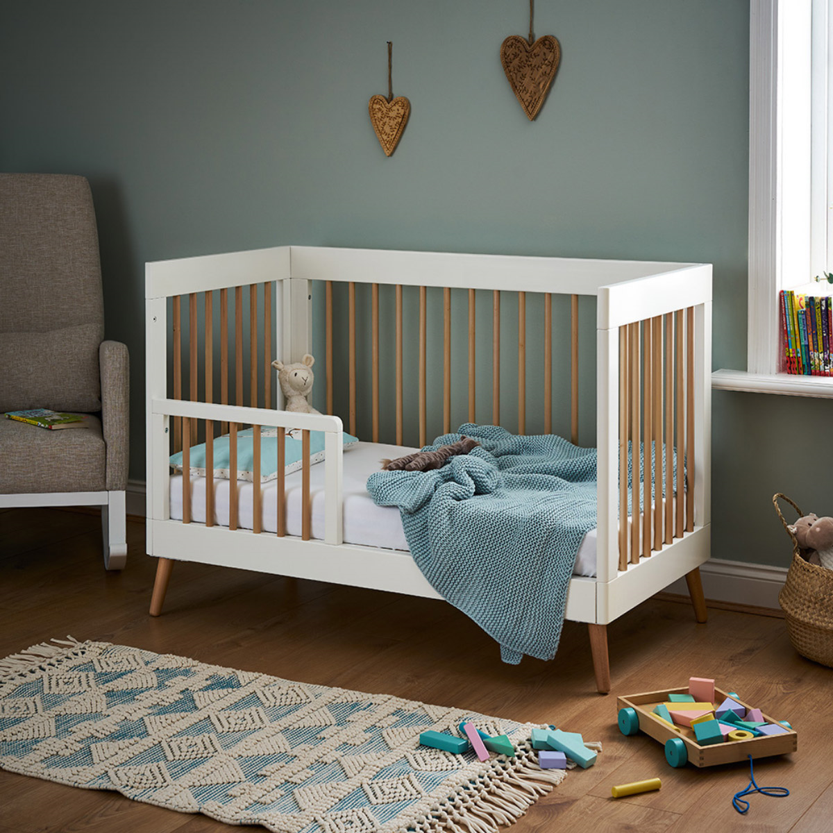 OBaby Maya Mini Cot Bed