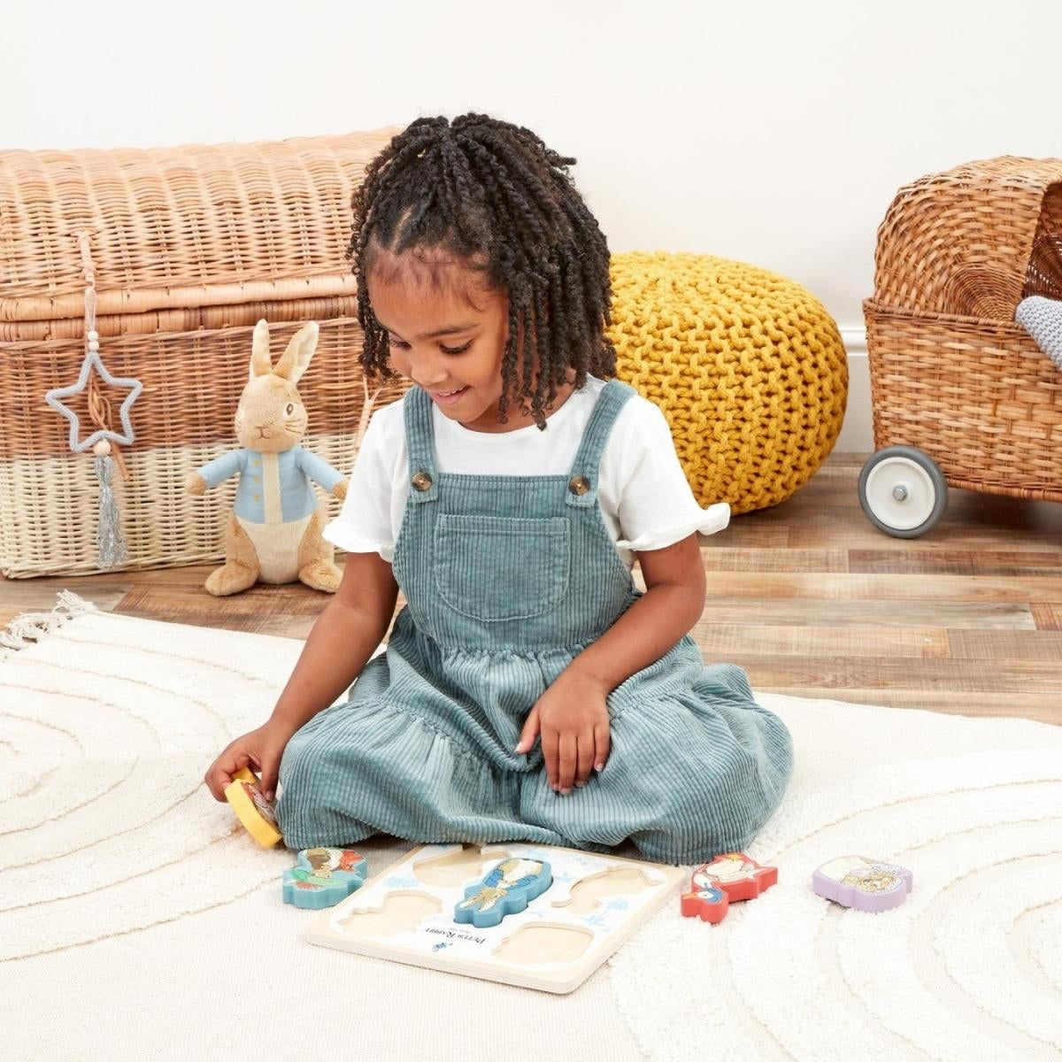 Rainbow Designs Peter Rabbit Shape Puzzle