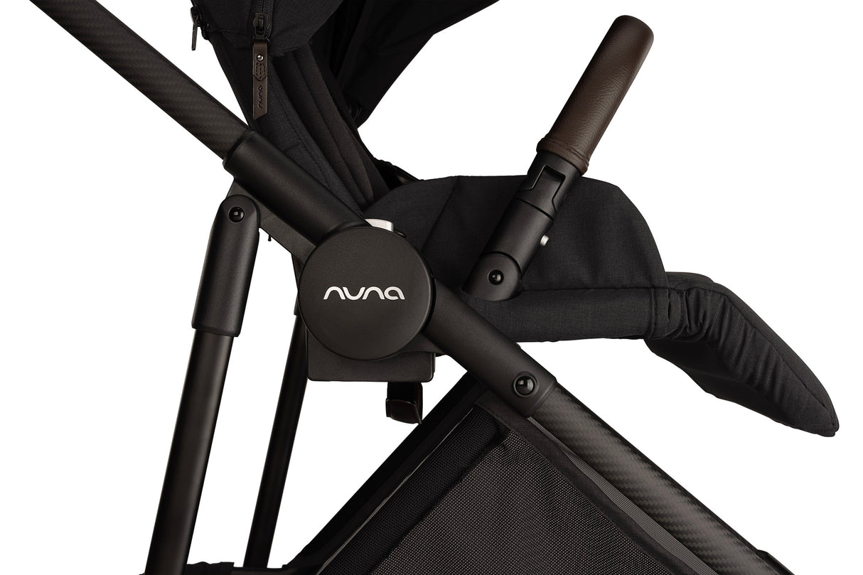 Nuna Ixxa Next Stroller - Caviar