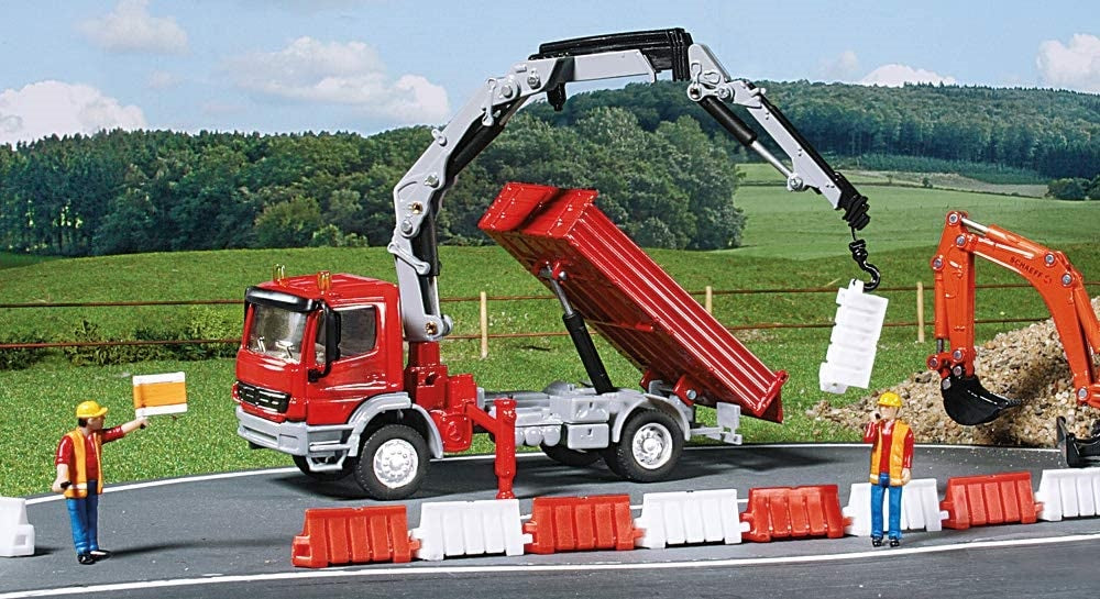 Siku Mercedes-Benz Atego with Crane