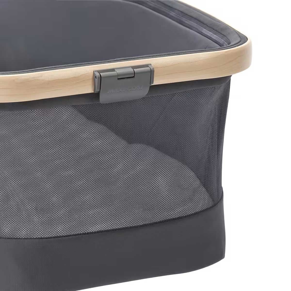 Maxi-Cosi Alba all-in-one bassinet, recliner and highchair