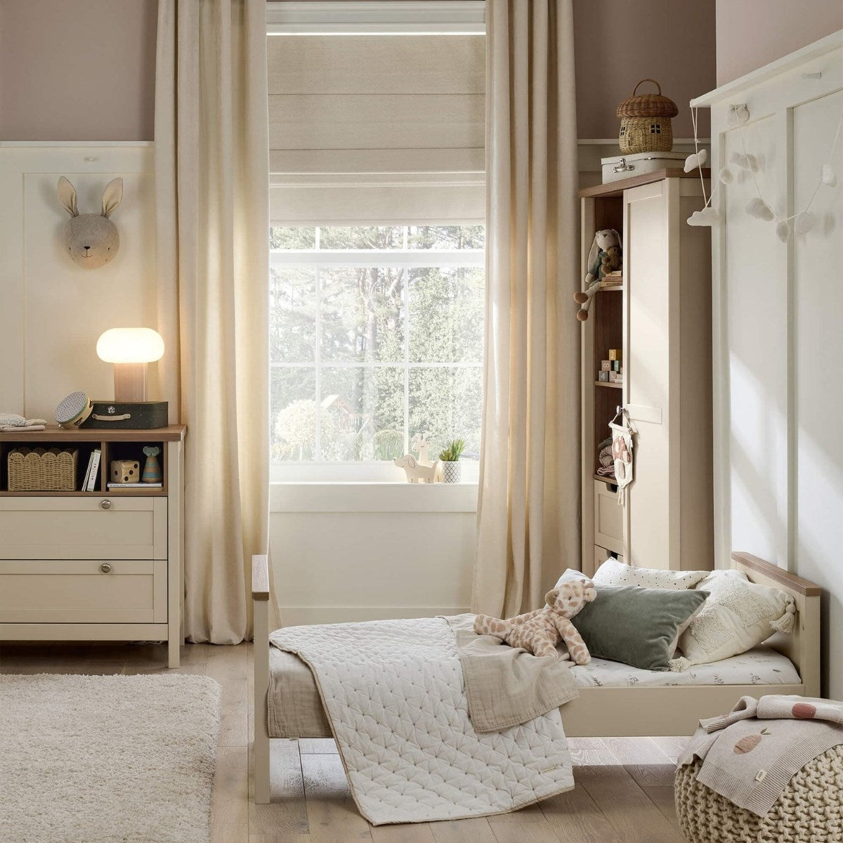 Mamas & Papas Harwell 3 Piece Furniture Range (Cot Bed, Dresser Changer & Wardrobe)