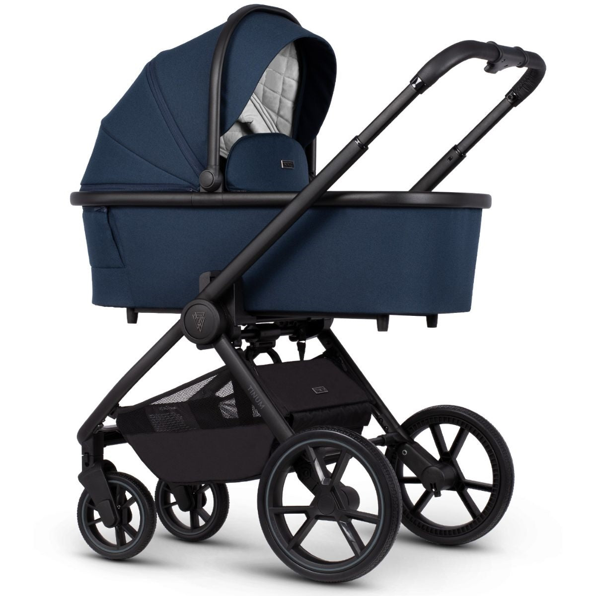 Venicci Tinum Edge 3in1 + Isofix Base Complete Travel System Bundle