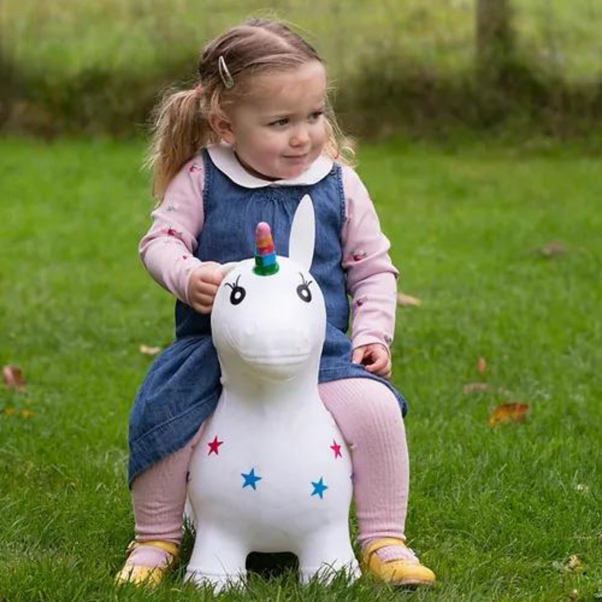 Happy Hopperz White Unicorn Inflatable Bouncy Animal Ride-On Toy