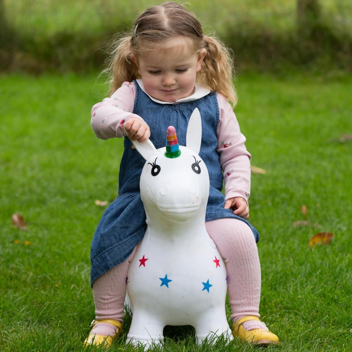 Happy Hopperz White Unicorn Inflatable Bouncy Animal Ride-On Toy