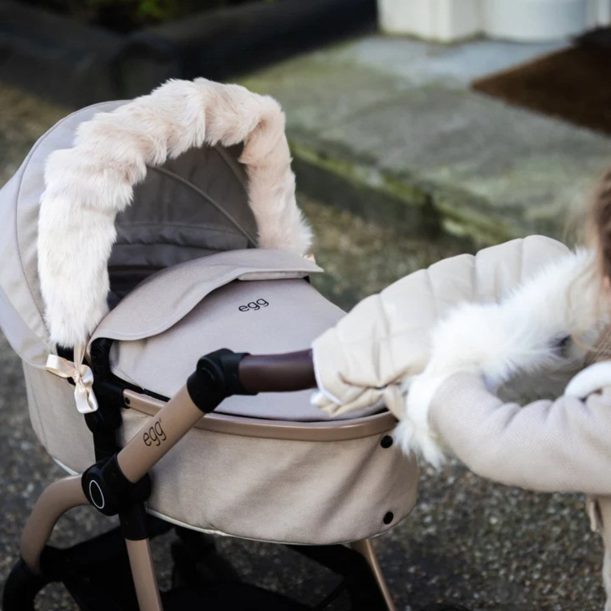 Roma Egg Dolls Pram Fur Accessory Pack