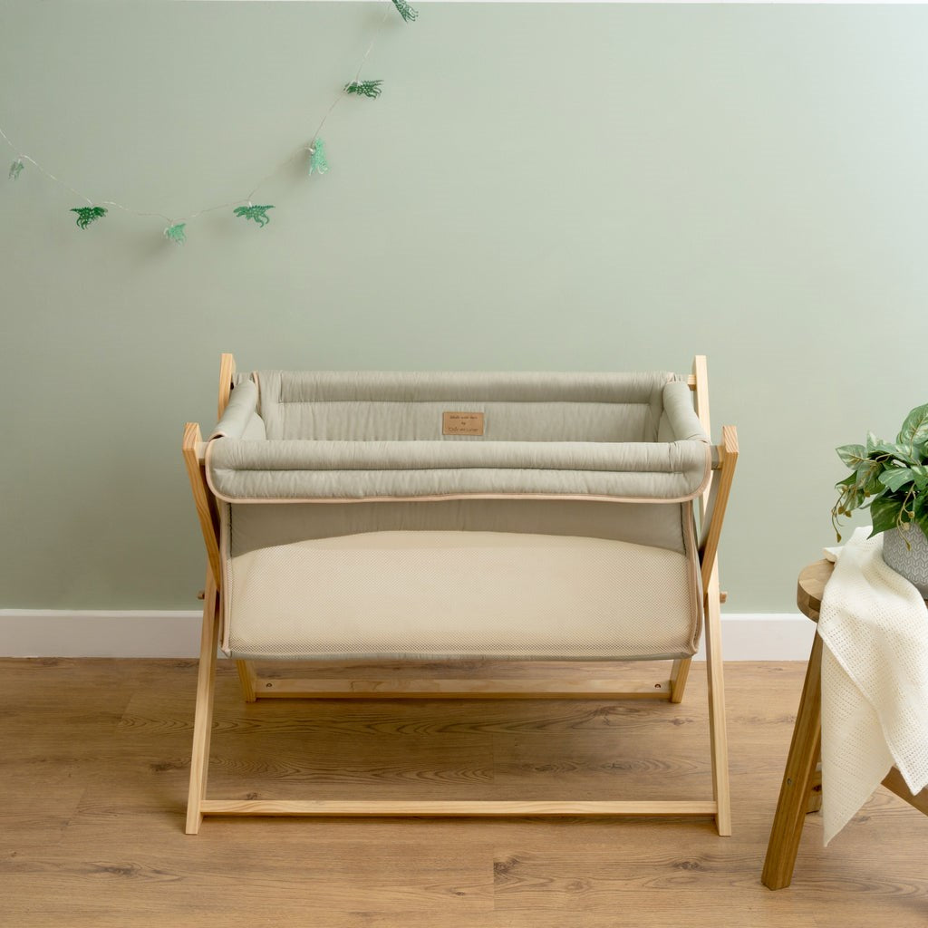 Clair De Lune Organic Folding Crib