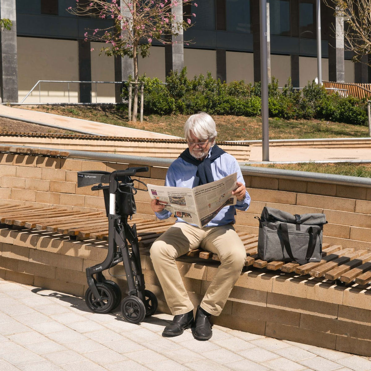 Playcare R01 Walking Aid with Cart & Seat