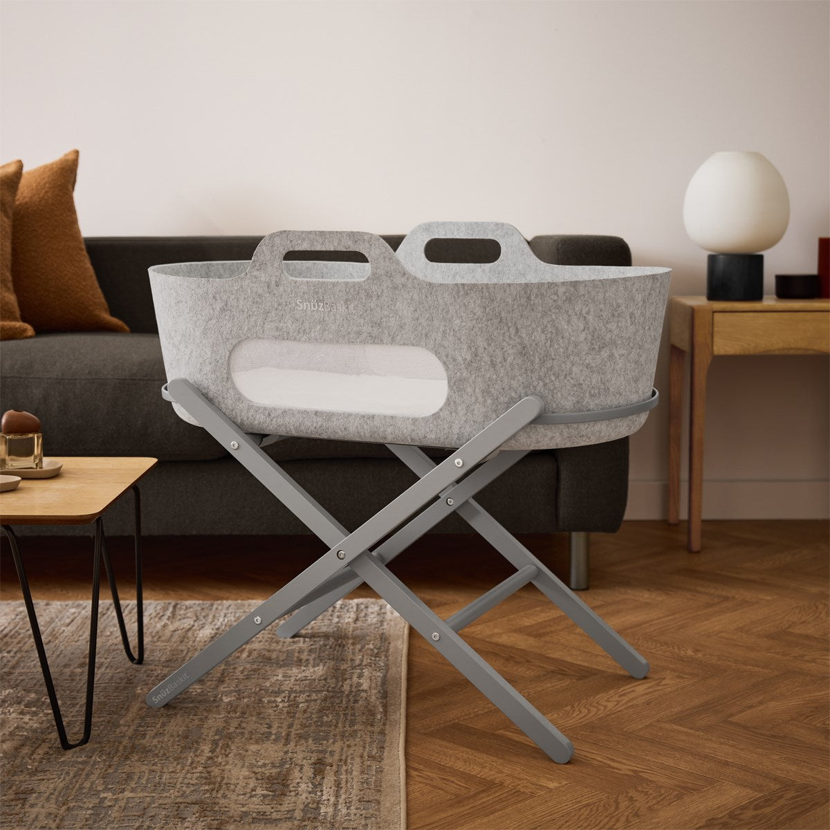 Snuz SnuzBaskit Moses Basket & Stand