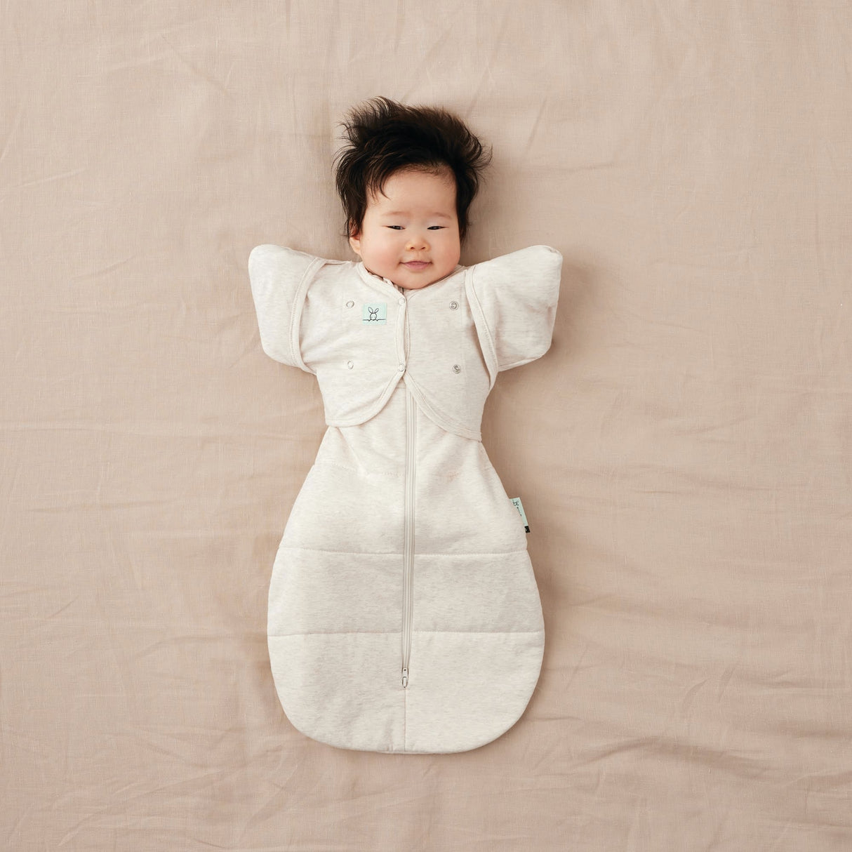ergoPouch - Organic Short Sleeved Butterfly Sleep Swaddle Cardi - Oatmeal 0.2 TOG