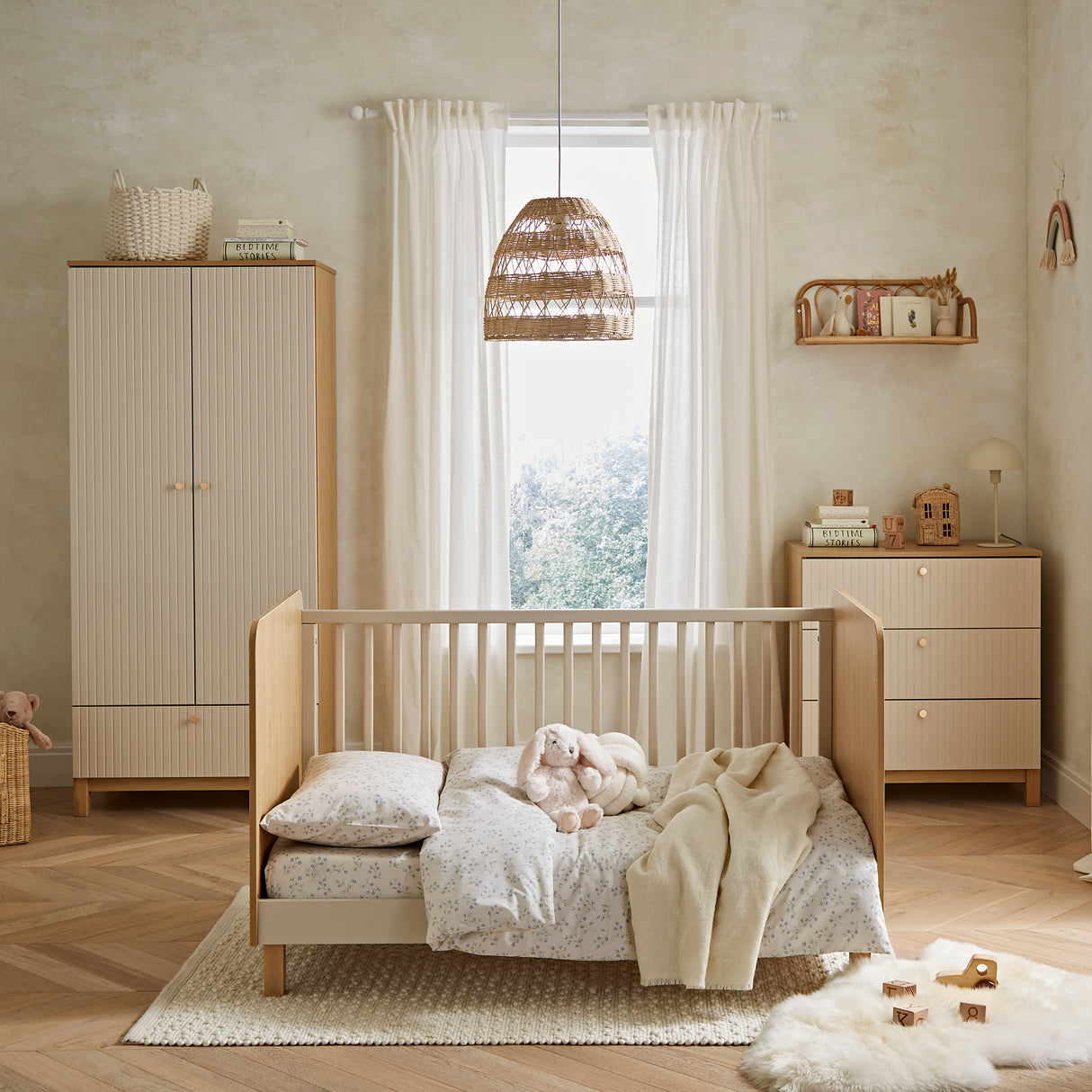 CuddleCo Remi 3 Piece Nursery Furniture Set