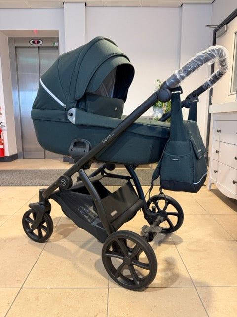 Noordi Fjordi V2 Limited Edition With Travel Carrier Car Seat - Forest Green (OPEN BOX)