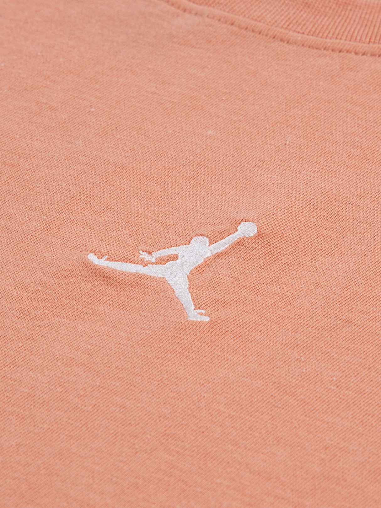 Jordan Girls MJ Brooklyn Essentials T-Shirt in Pink