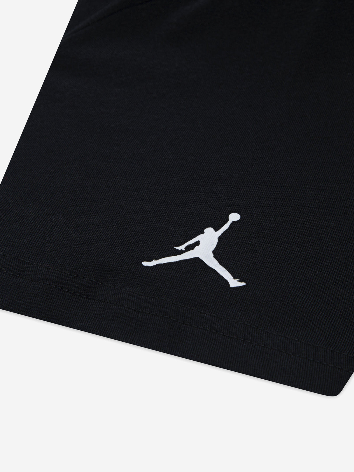 Jordan Boys MJ Flight Essential Bold 3.0 T-Shirt in Black