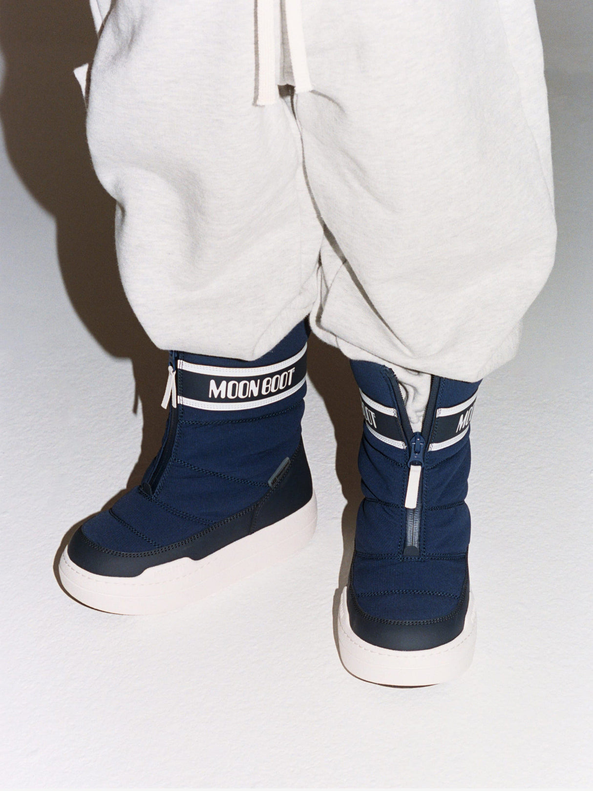 Moon Boot Kids JR Park Zip High WP Boots in Navy