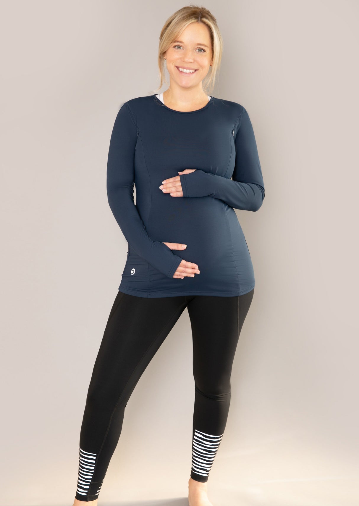 Swift Maternity & Breastfeeding Run Top - Midnight Blue