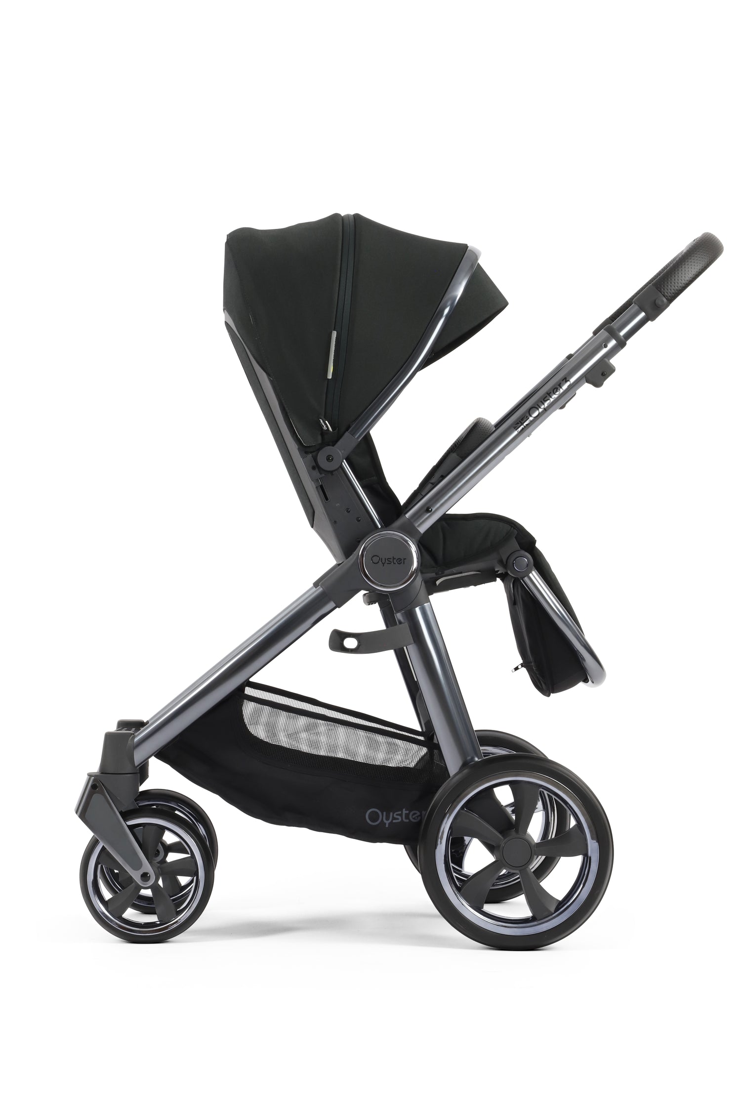 Babystyle Oyster 4 Essential Travel & Nursery Bundle