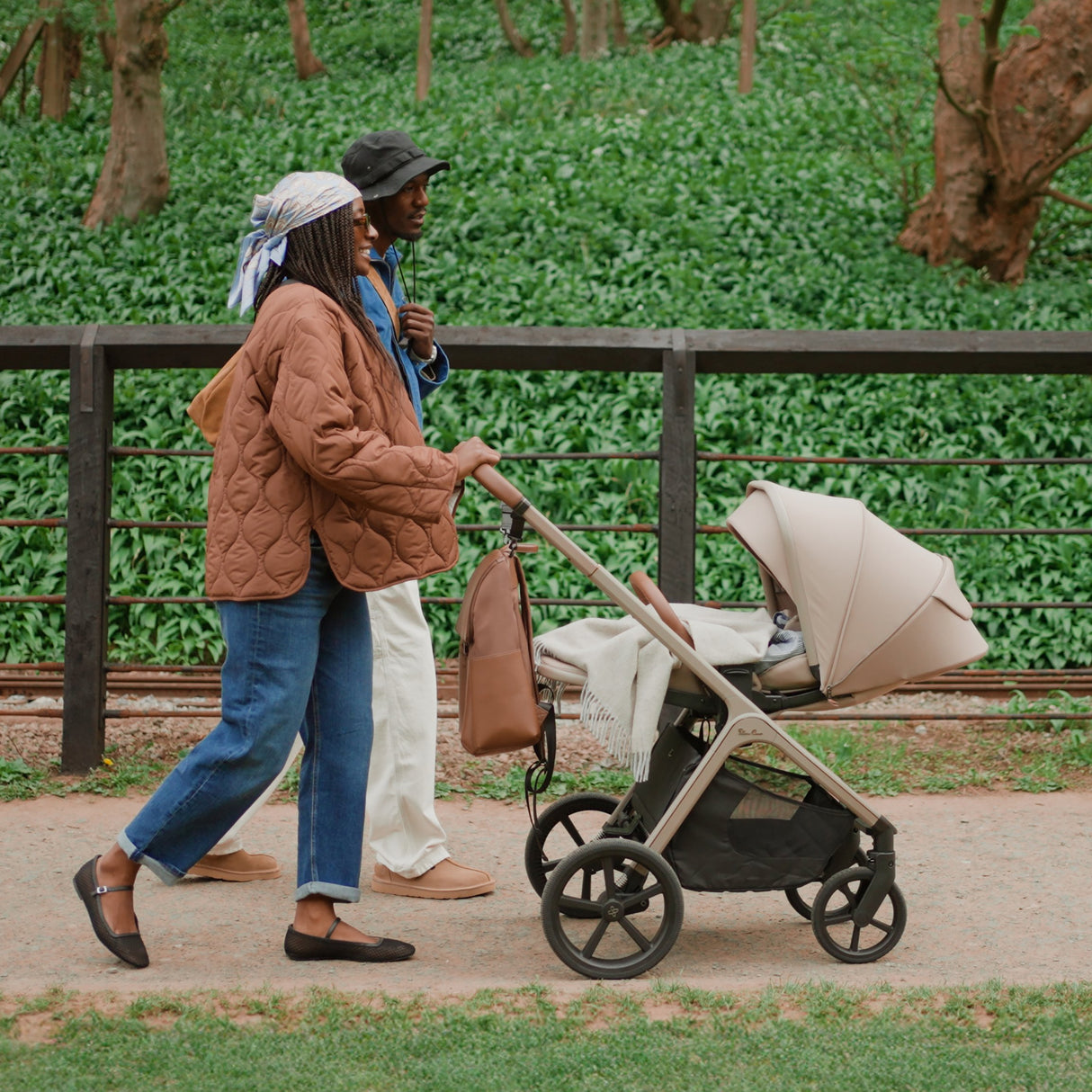 Silver Cross Cove Pram + Accessory Bundle, Champagne
