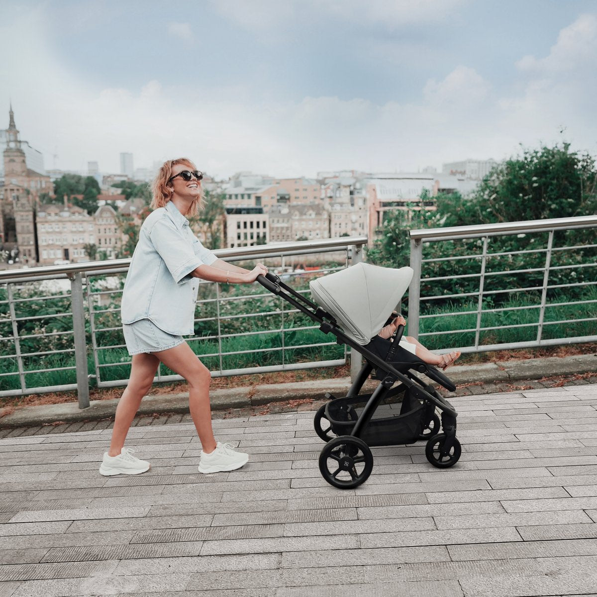 Silver Cross Tide 3-in-1 Dream Travel System + Free Accessories Pack Bundle, Sage on Silver