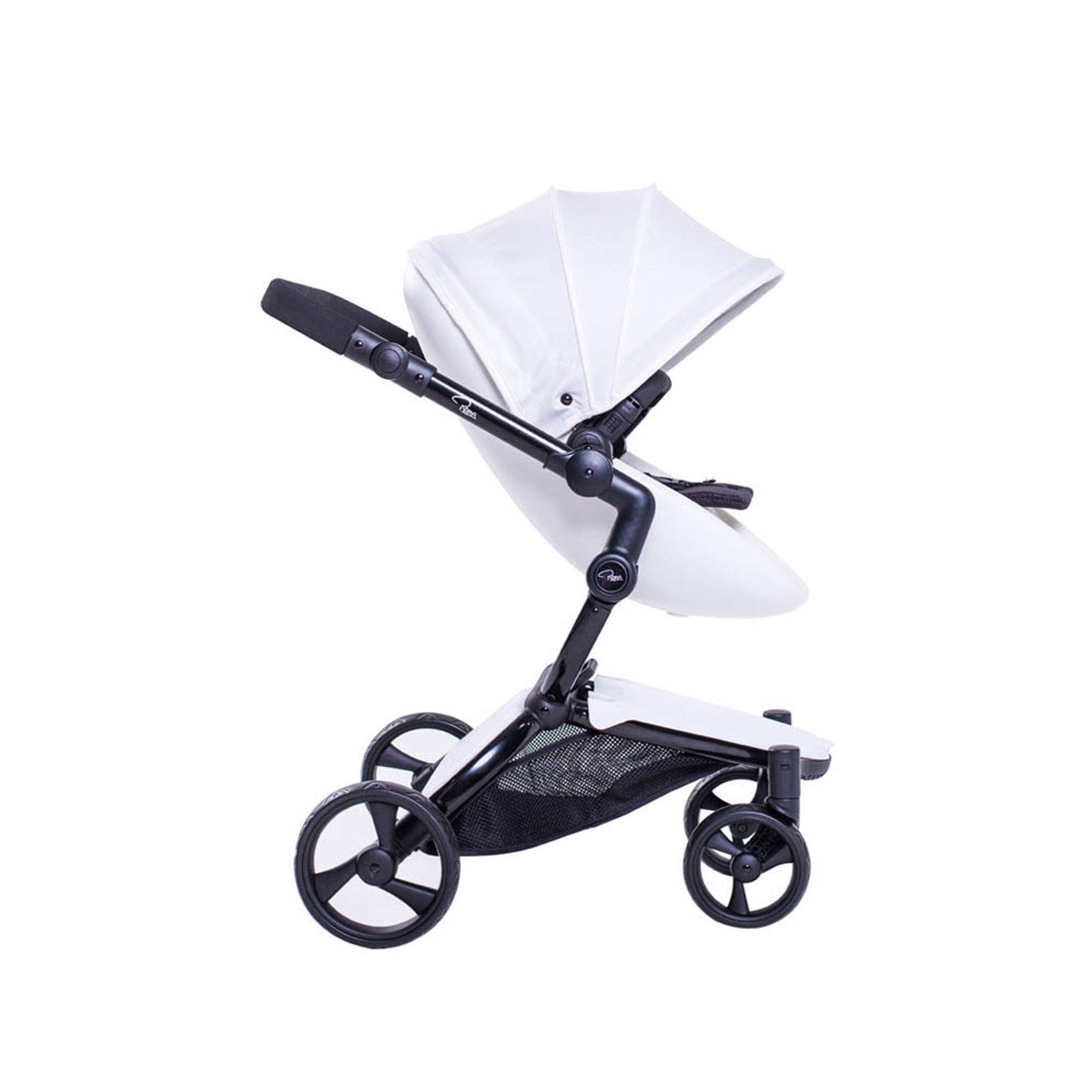 Roma Jemima Dolls Pram with 5 Piece accessory set