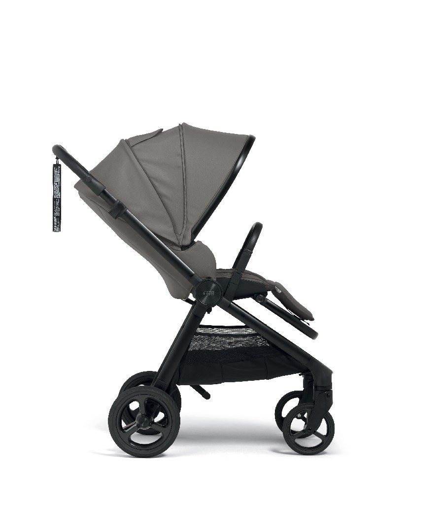 Mamas & Papas Vardo Essential Travel & Nursery Bundle, Storm