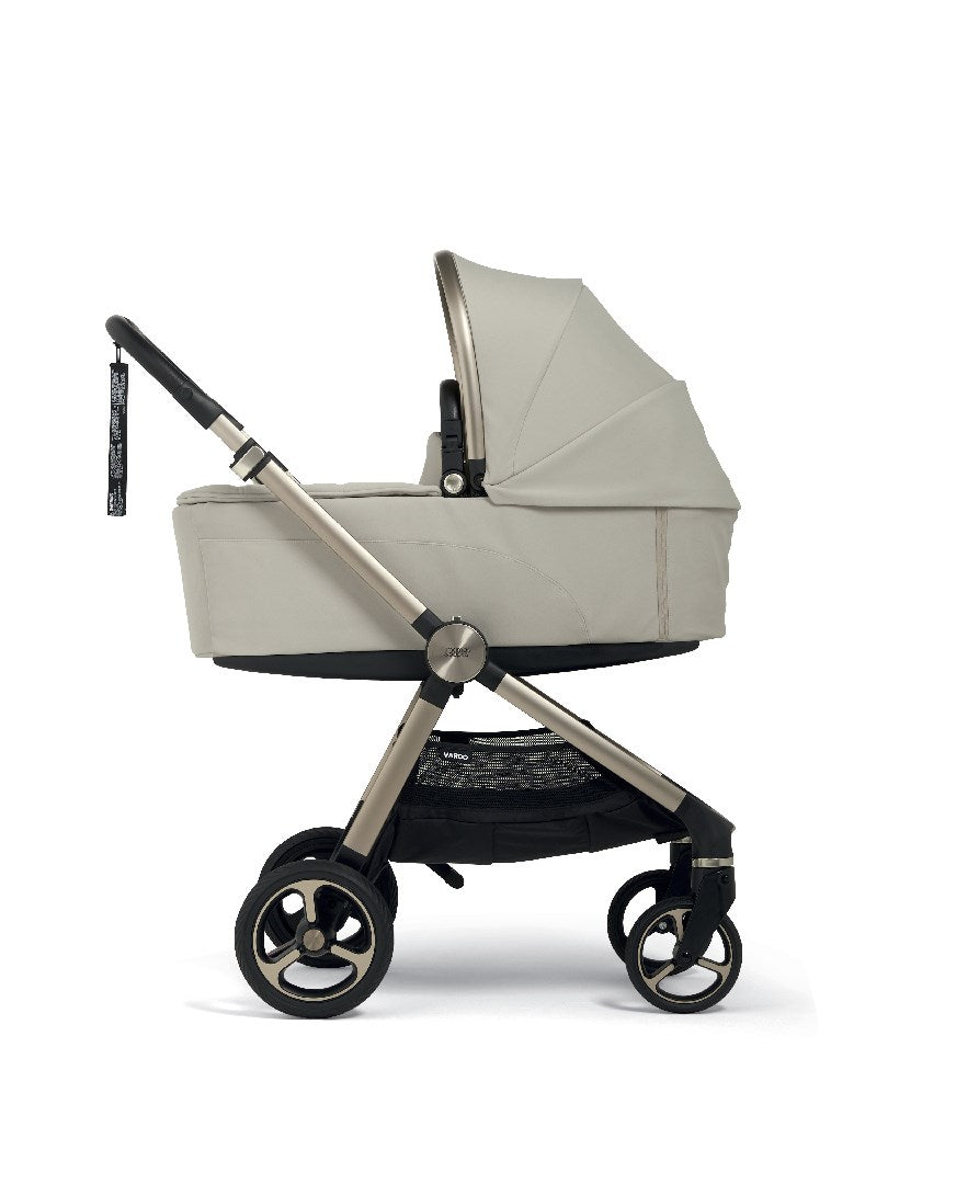 Mamas & Papas Vardo Essential Travel & Nursery Bundle, Shell