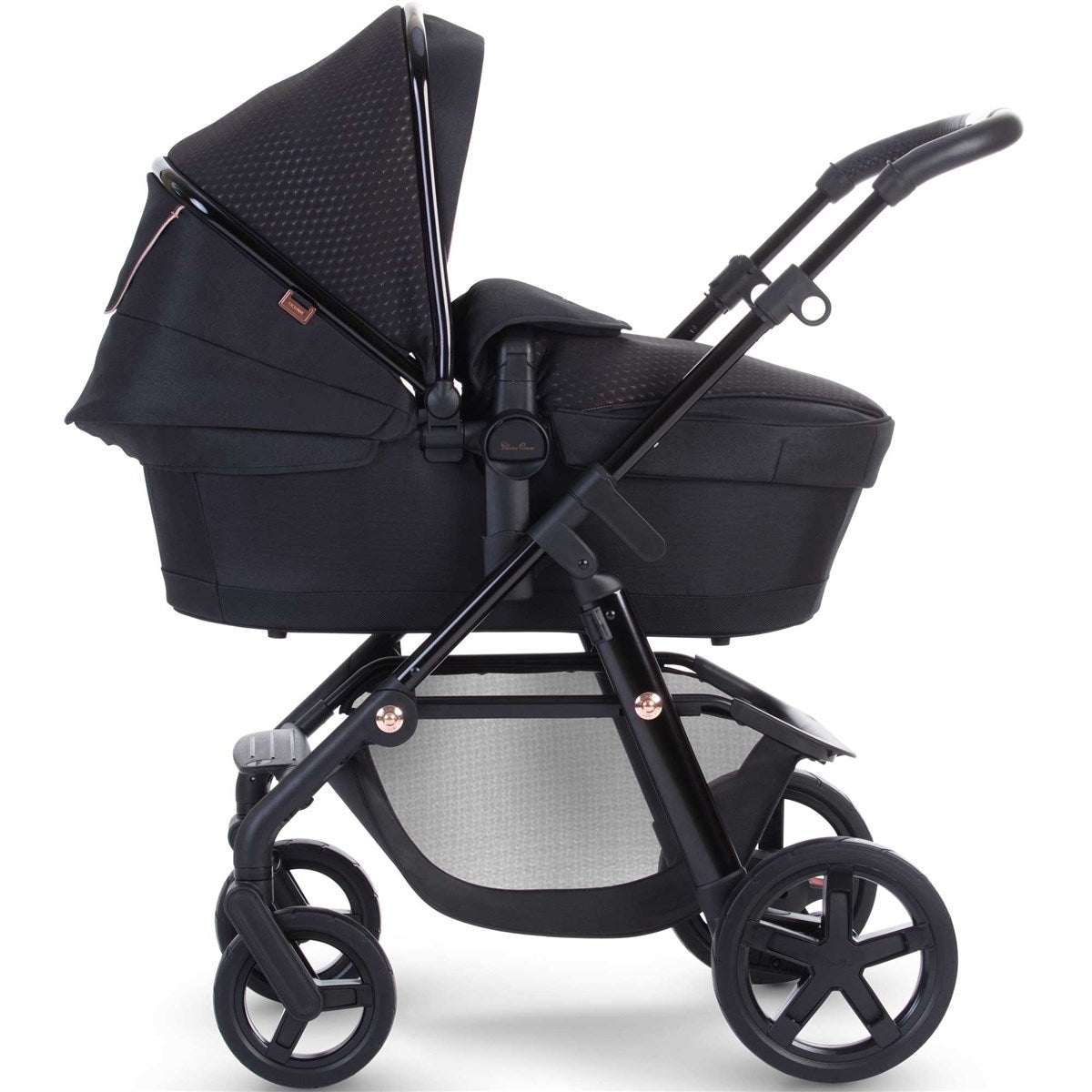 Silver Cross Pioneer Eclipse With Winter Pack & Maxi Cosi Cabriofix and Isofix Base