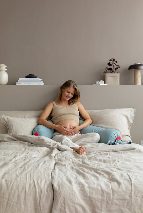 bbhugme Pregnancy Pillow Eucalyptus/ Coral