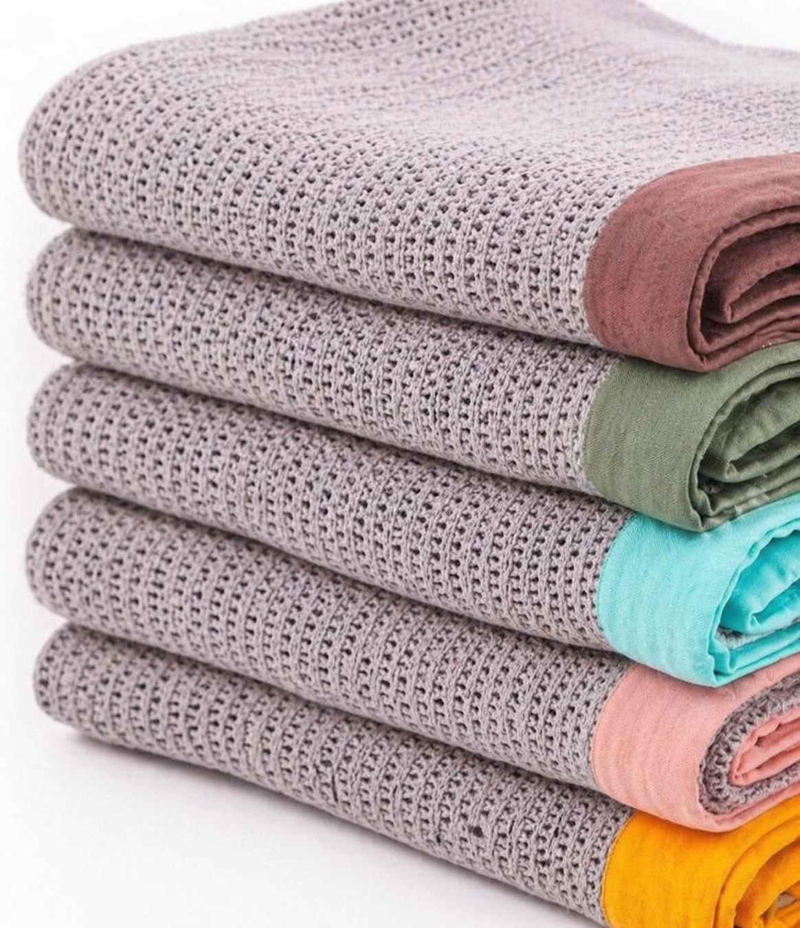 Giggle Baby - Organic Cotton Cot Blanket - Grey / Green Trim 120x100cm.