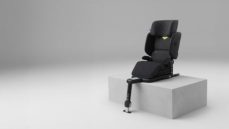 Axkid UP - Storm Black with Footrest