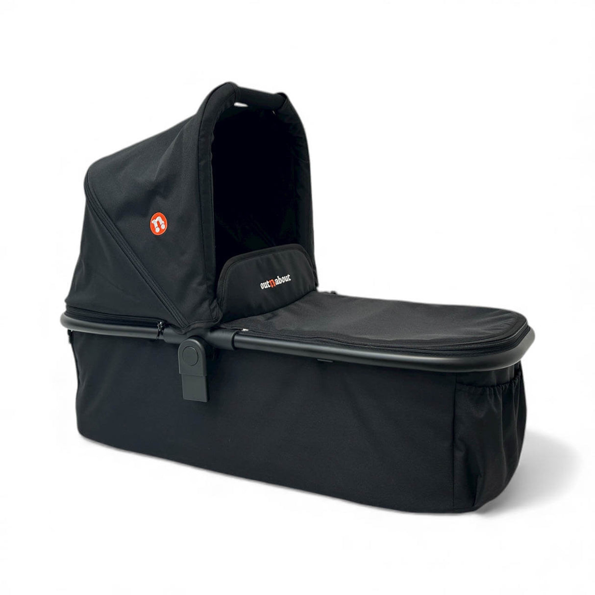 Out 'n' About V6 Switch carrycot parent facing